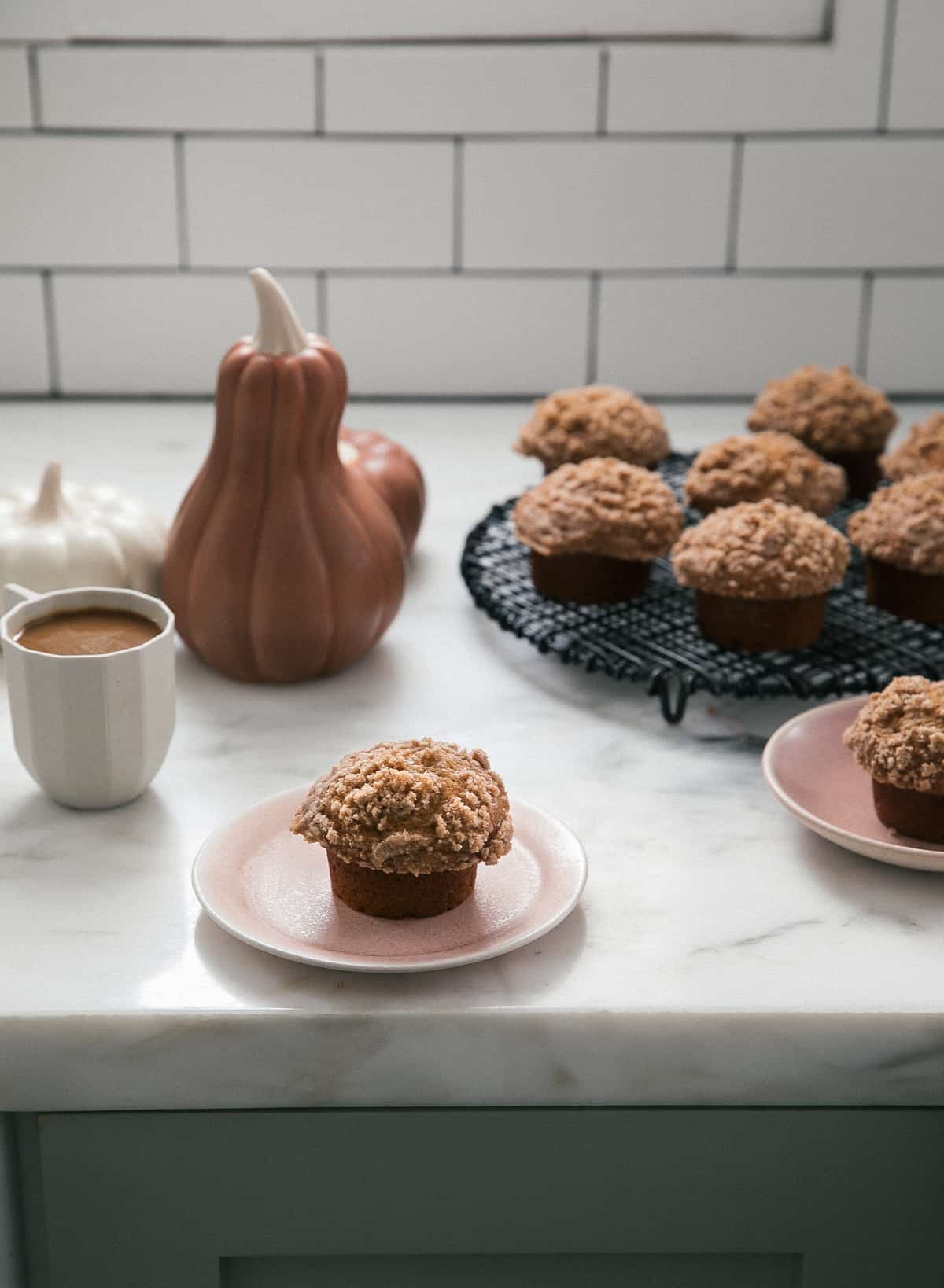 Cozy Apple Cider Donut Muffins: Your Simple Fall Baking Guide